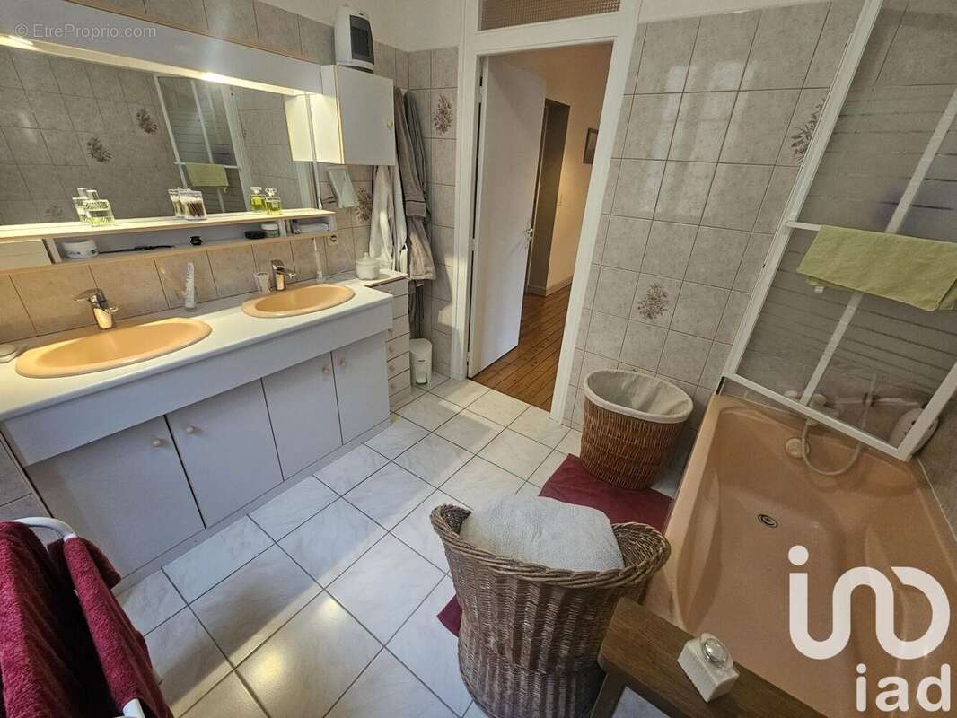 Photo 8 - Maison à VILLENEUVE-SUR-BELLOT