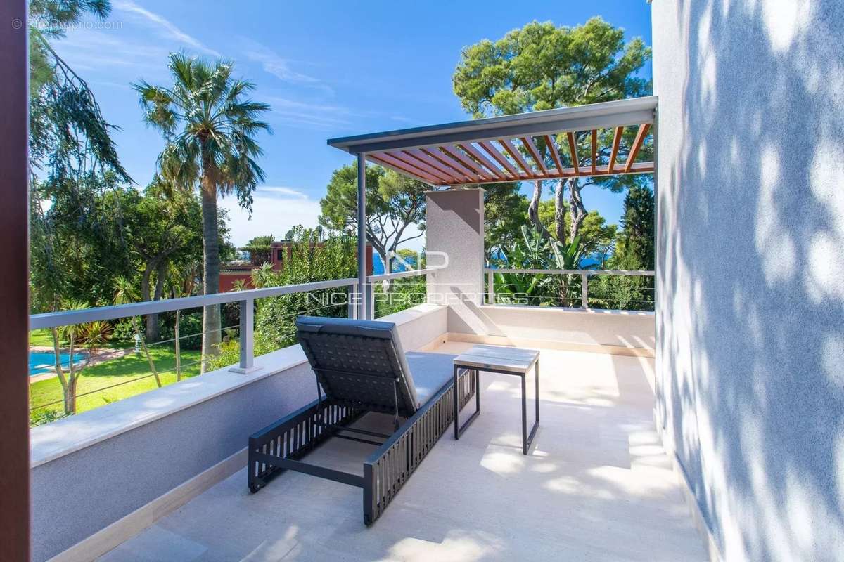 Maison à SAINT-JEAN-CAP-FERRAT