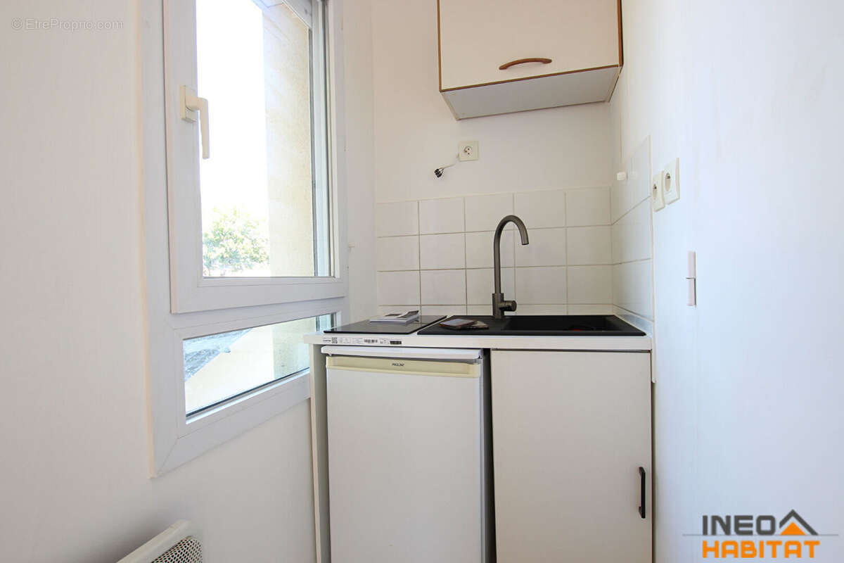 Studio BRUZ- 1 pièce(s) - 20.55 m2 - photo 4