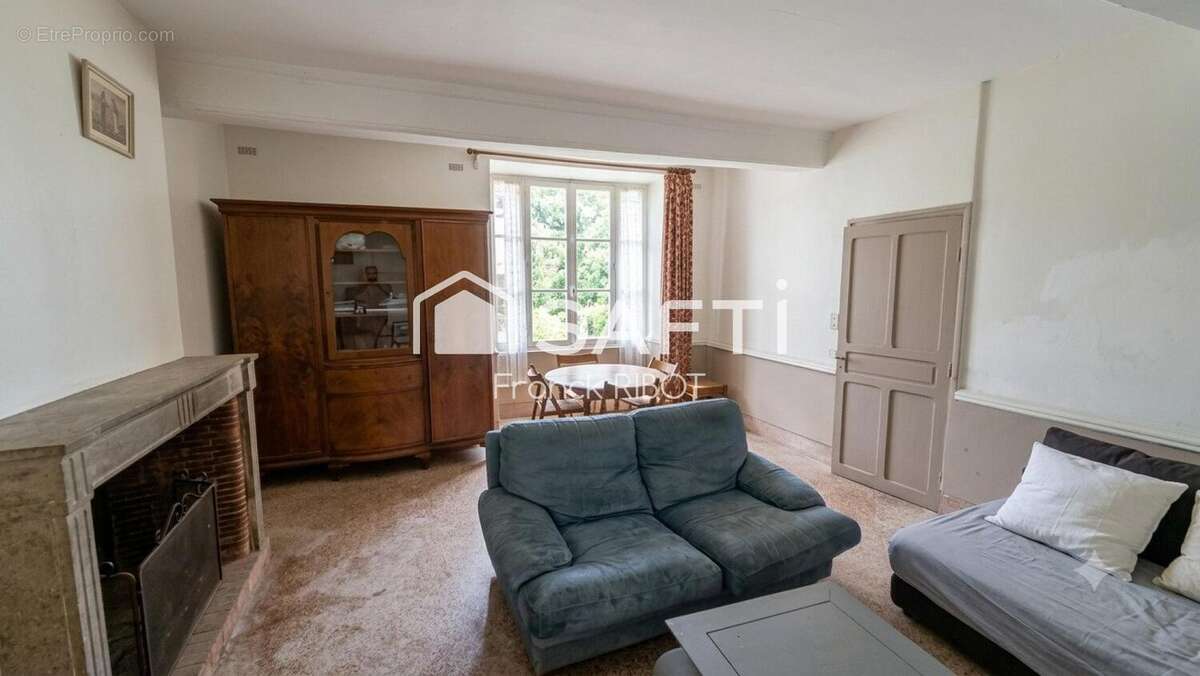 Maison 171 m² à Montberthault  - photo 4