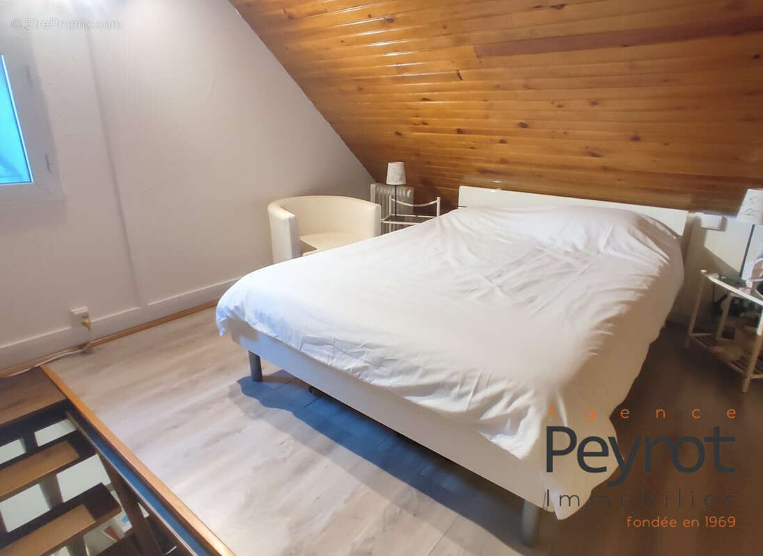 Appartement à LES ANGLES