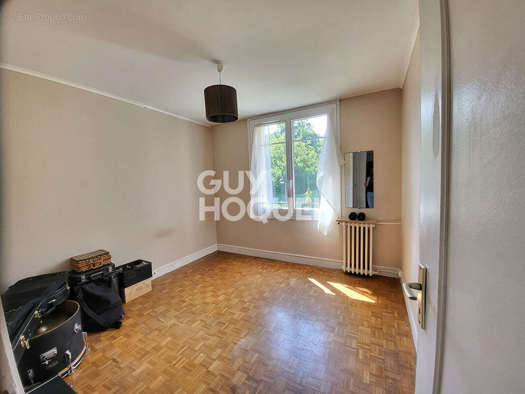 Appartement à BOUGIVAL