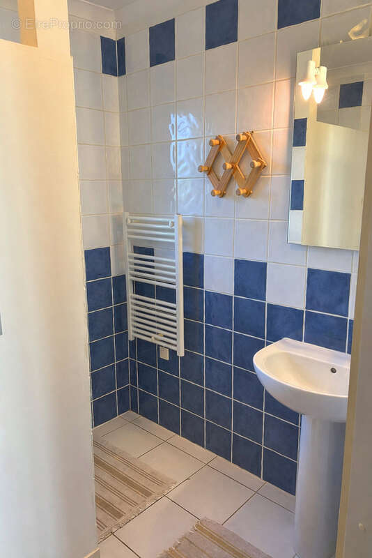 Maison à MALATAVERNE