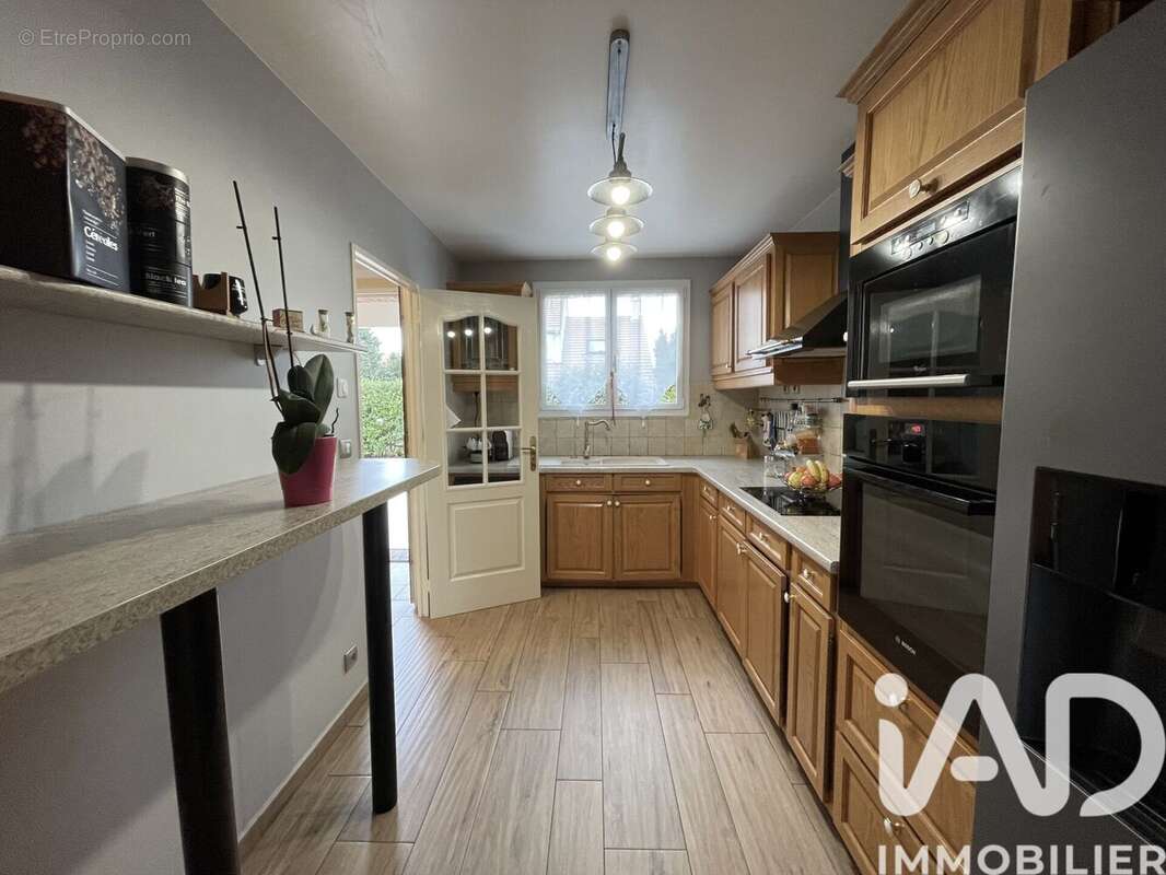 Photo 9 - Maison à SAINT-GERMAIN-LES-CORBEIL