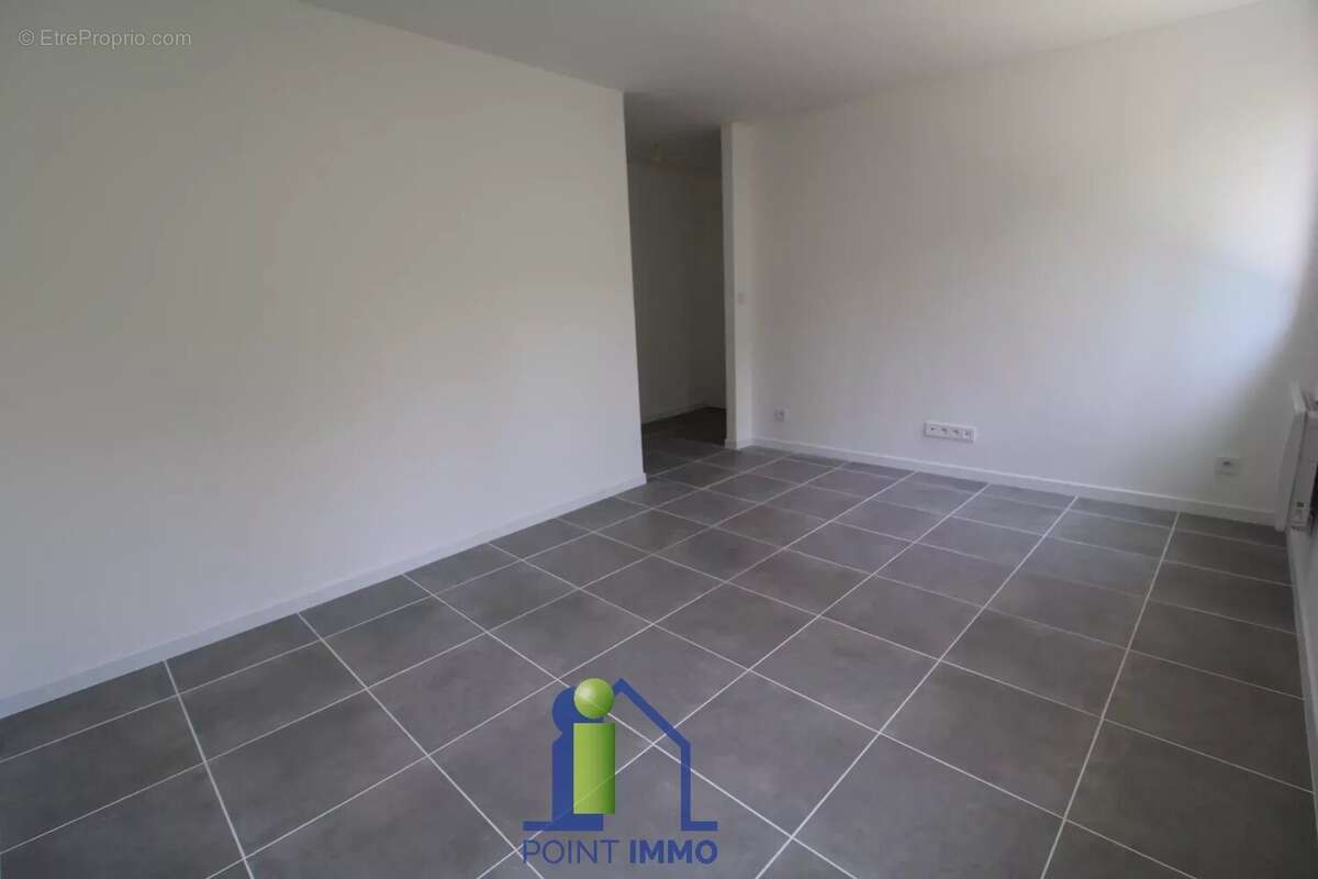 Appartement à MARSEILLE-9E