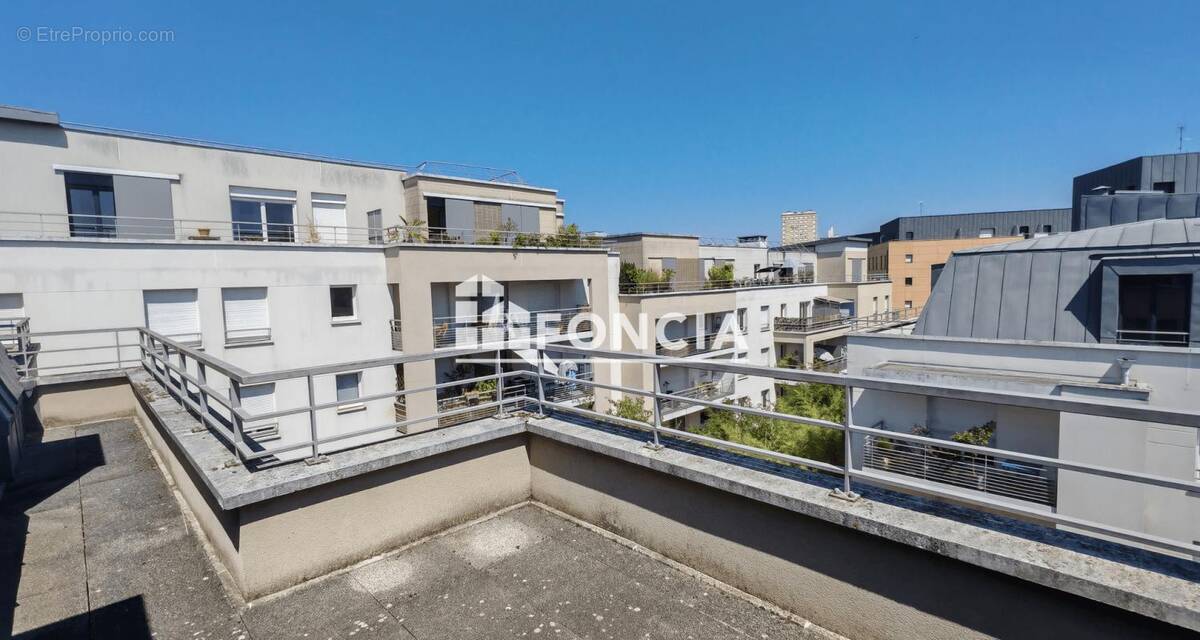 Appartement à CHATILLON