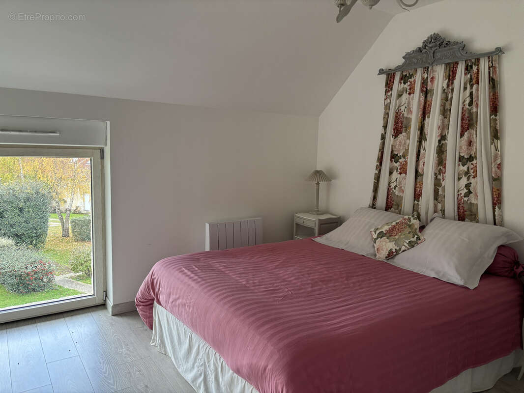 Maison à LE PIN-LA-GARENNE