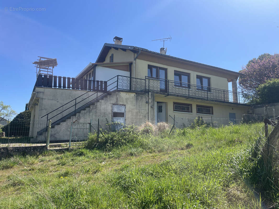 Maison à XEUILLEY