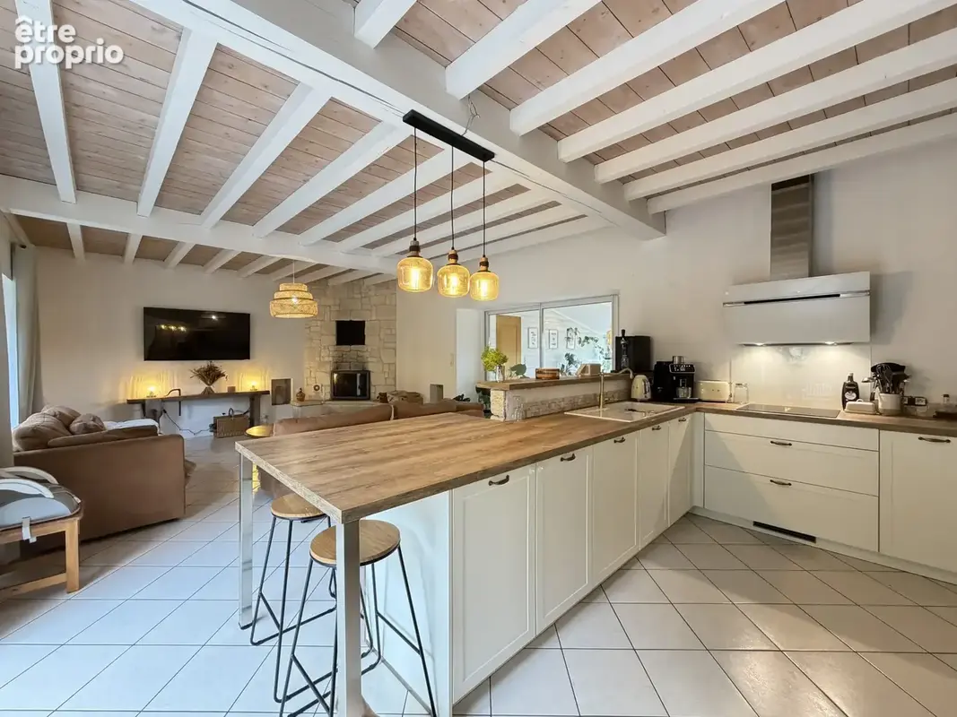 Maison 200 m² à Condom  - photo 8