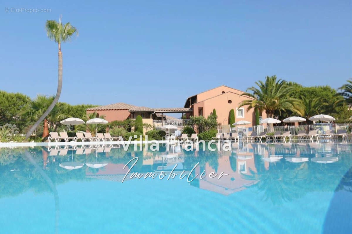 Appartement à MANDELIEU-LA-NAPOULE