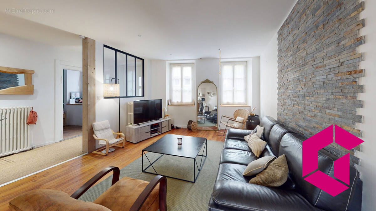 Maison à SOLEYMIEUX