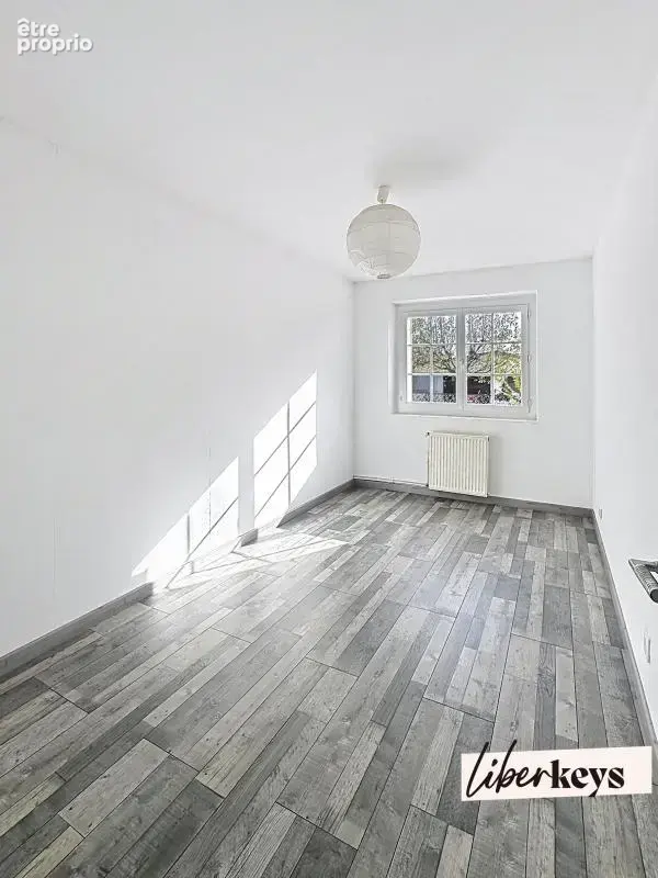 COUP DE CŒUR ATYPIQUE AU CŒUR DES VIGNES  Maison de 120 m², 4 chambres, source naturelle, grand garage avec atelier - photo 7