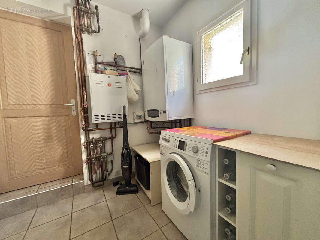 Maison à PORTES-LES-VALENCE