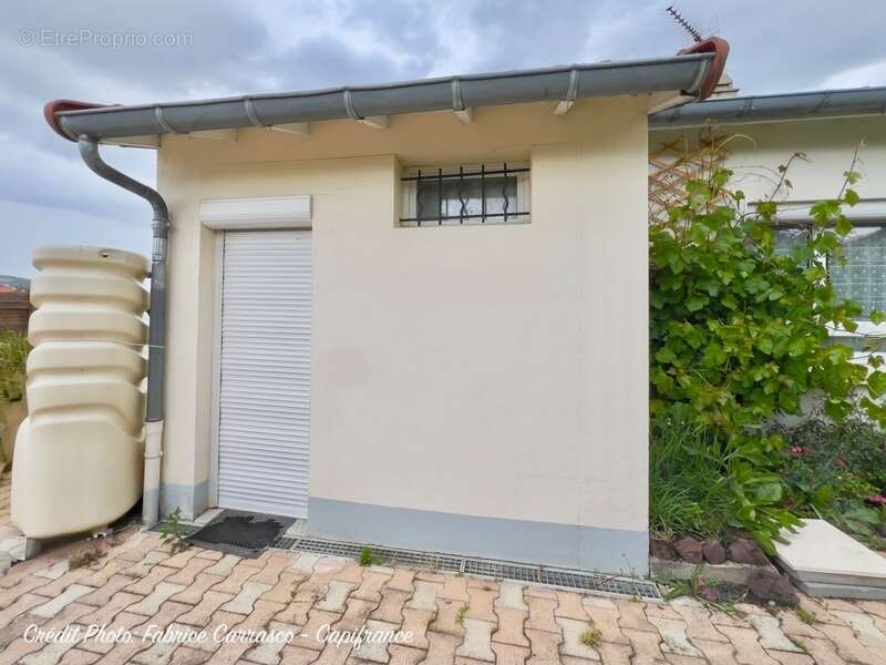 Maison à LE CENDRE