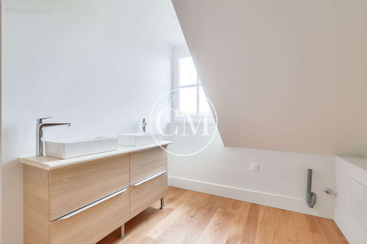 Appartement à VERSAILLES