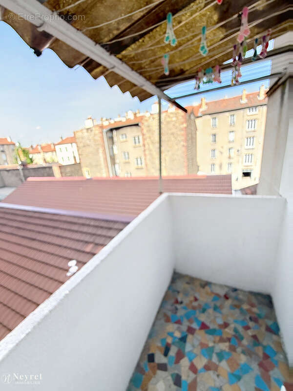 Appartement à SAINT-ETIENNE