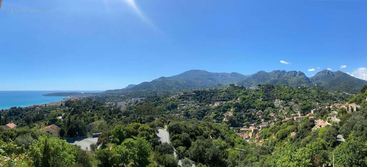 Appartement à MENTON