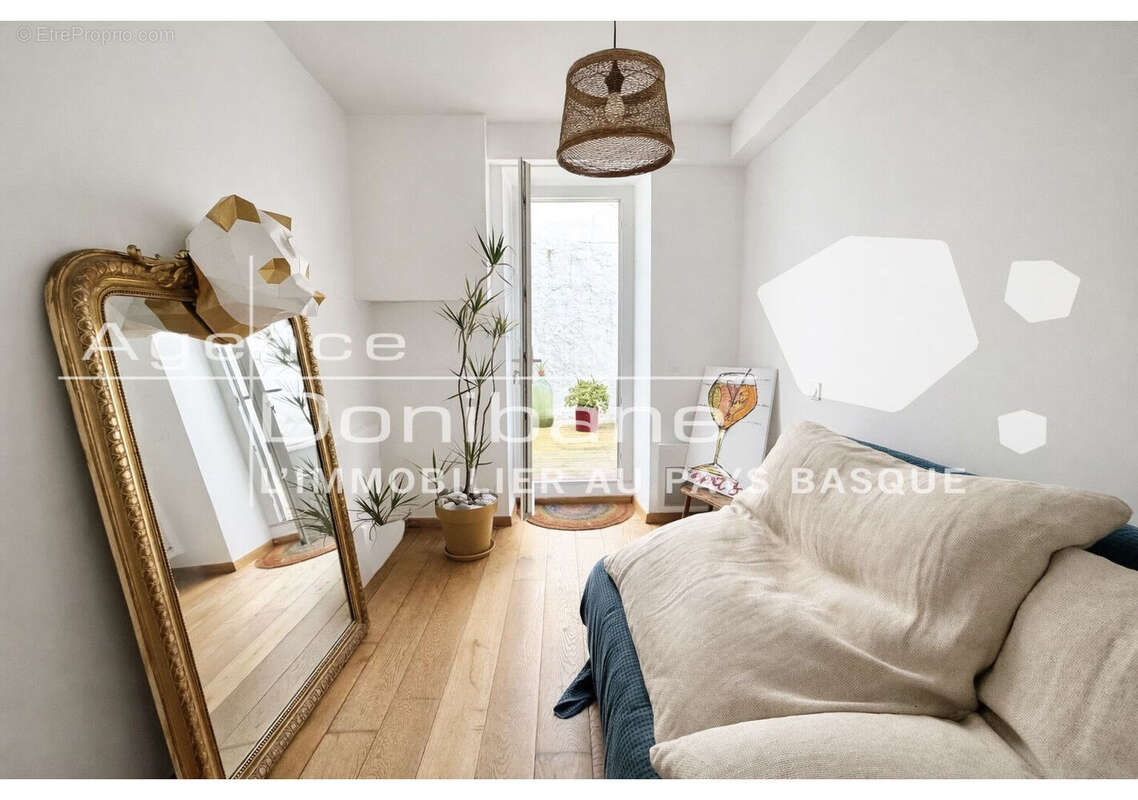 Appartement à CIBOURE