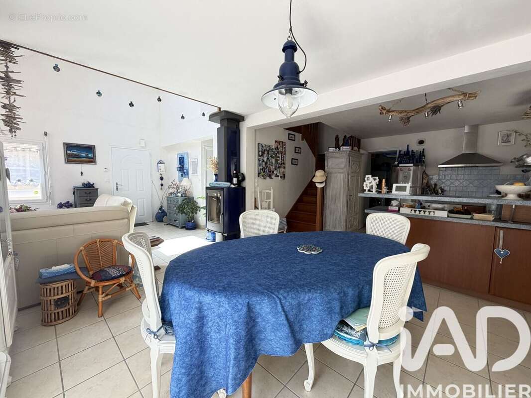 Maison 105 m² à Plouhinec  - photo 7