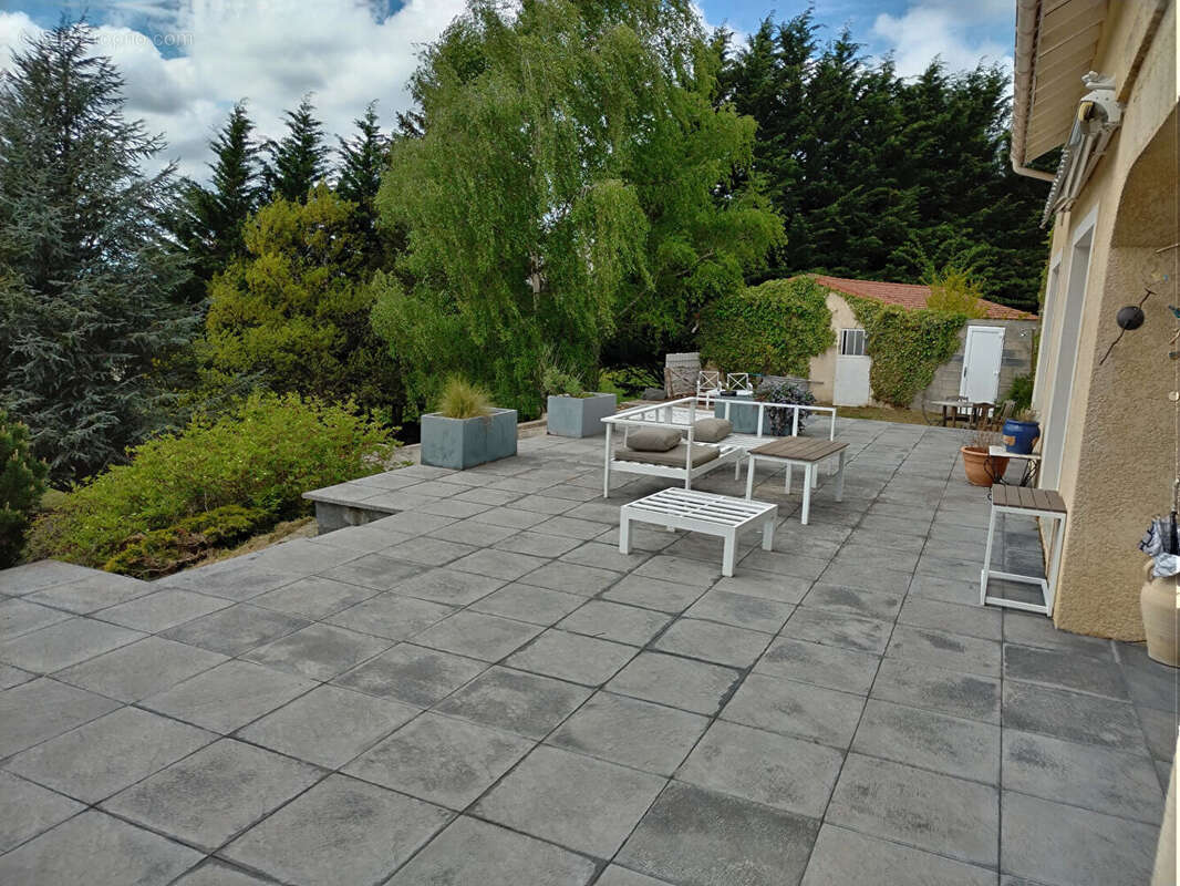 Maison à CHASPINHAC