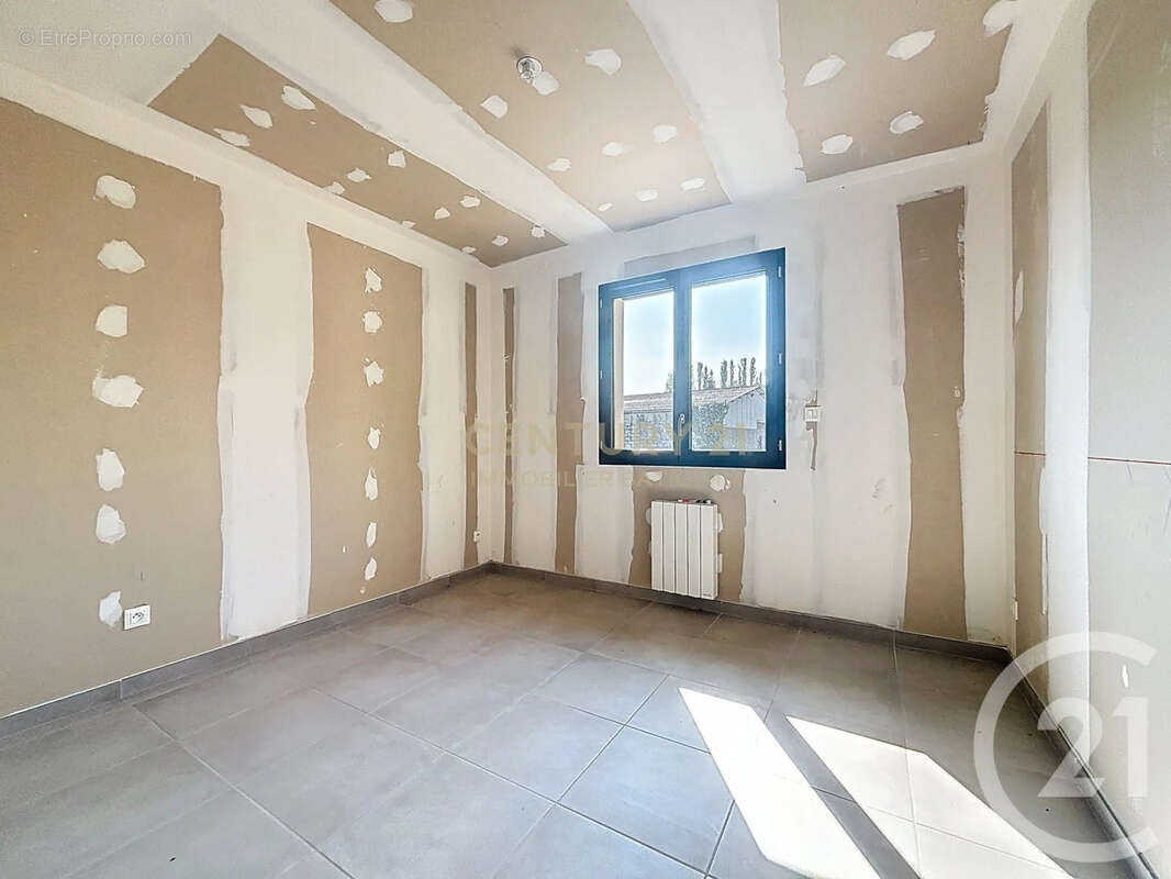 Maison à VEYRINS-THUELLIN