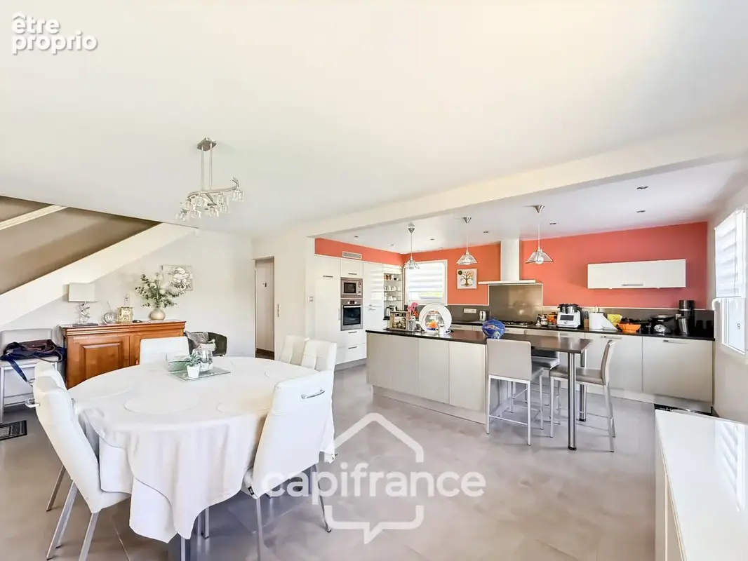 Maison à vendre 6 pièces  pontivy – proximité du quartier de treleau – maison familiale avec extension et sous-sol complet - photo 7