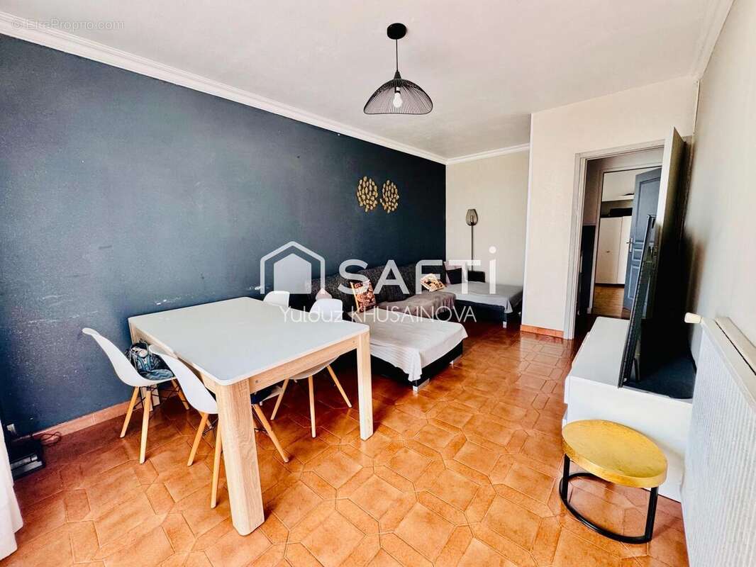 Photo 2 - Appartement à MARSEILLE-15E