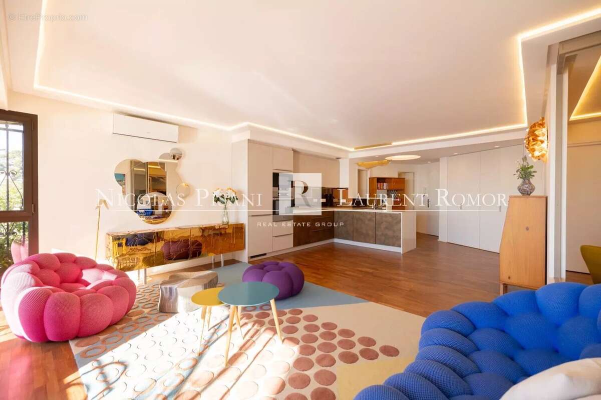 Appartement à VILLEFRANCHE-SUR-MER