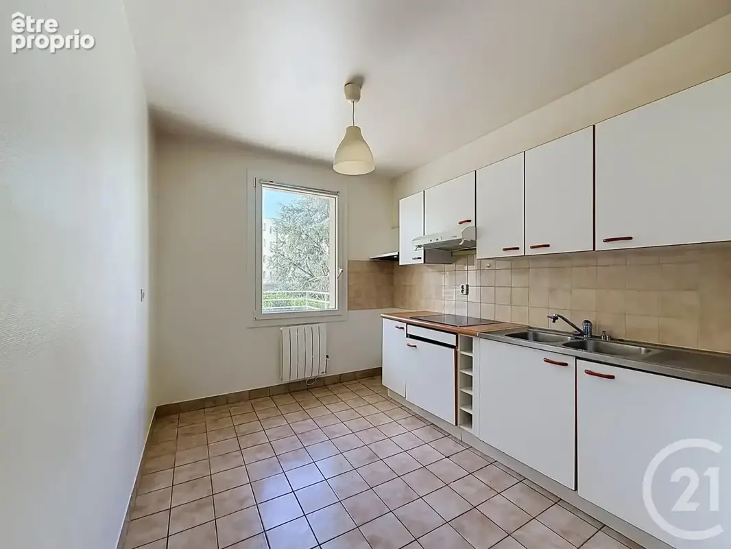 Appartement 4 pièces 83 m² à vendre à Chartres (28000) - photo 8