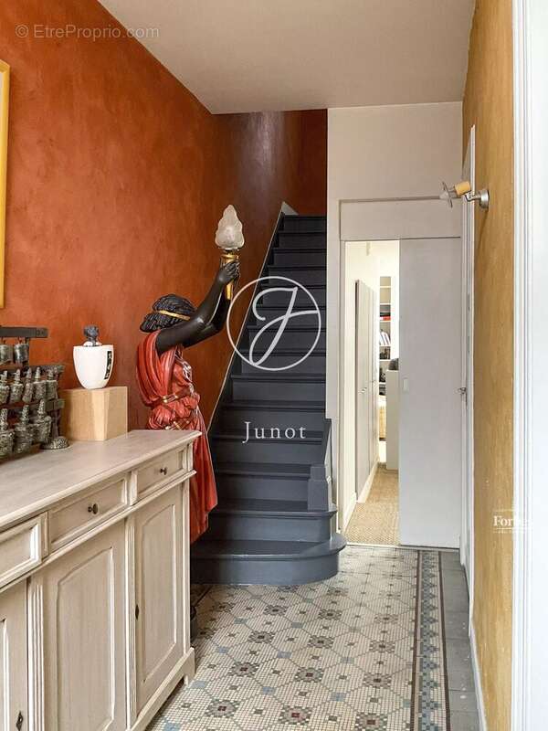Maison à MARCQ-EN-BAROEUL
