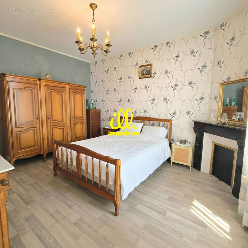 Maison 93 m² à Charleville-Mezieres  - photo 9
