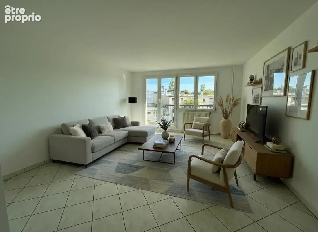 Appartement à CORBEIL-ESSONNES