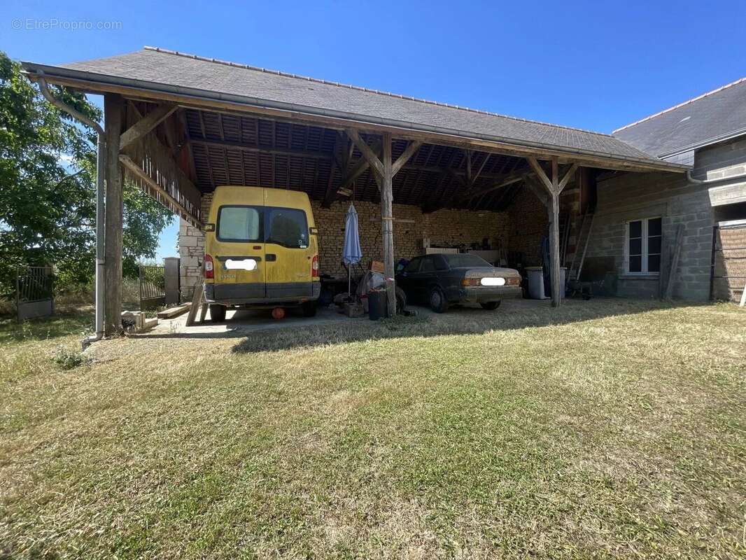 Maison en pierre avec 1,8 hectare de terrain – Fort potentiel d'aménagement - photo 11