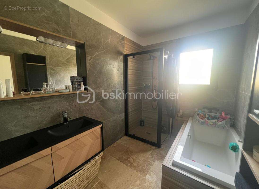 Villa récente 90 m² – 3 chambres – Plain-pied – Terrasse & jardin - photo 6
