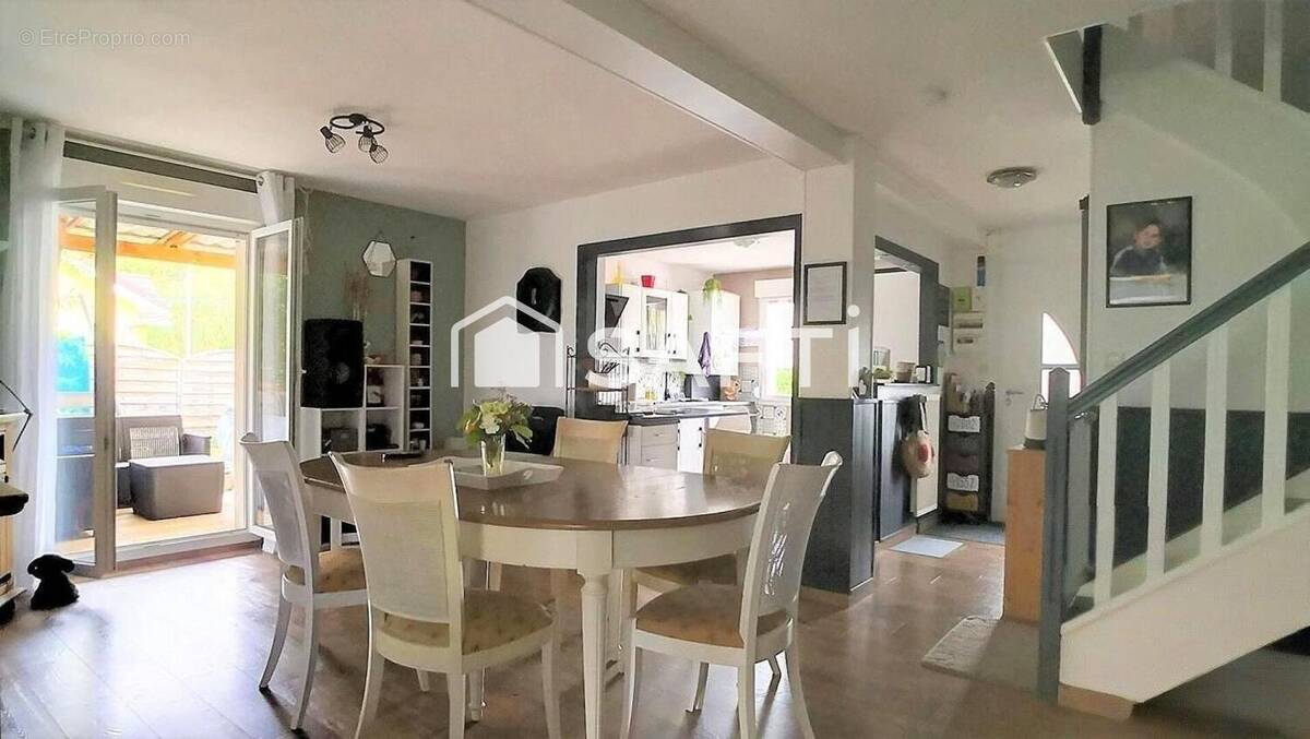 Photo 1 - Maison à BETHONCOURT