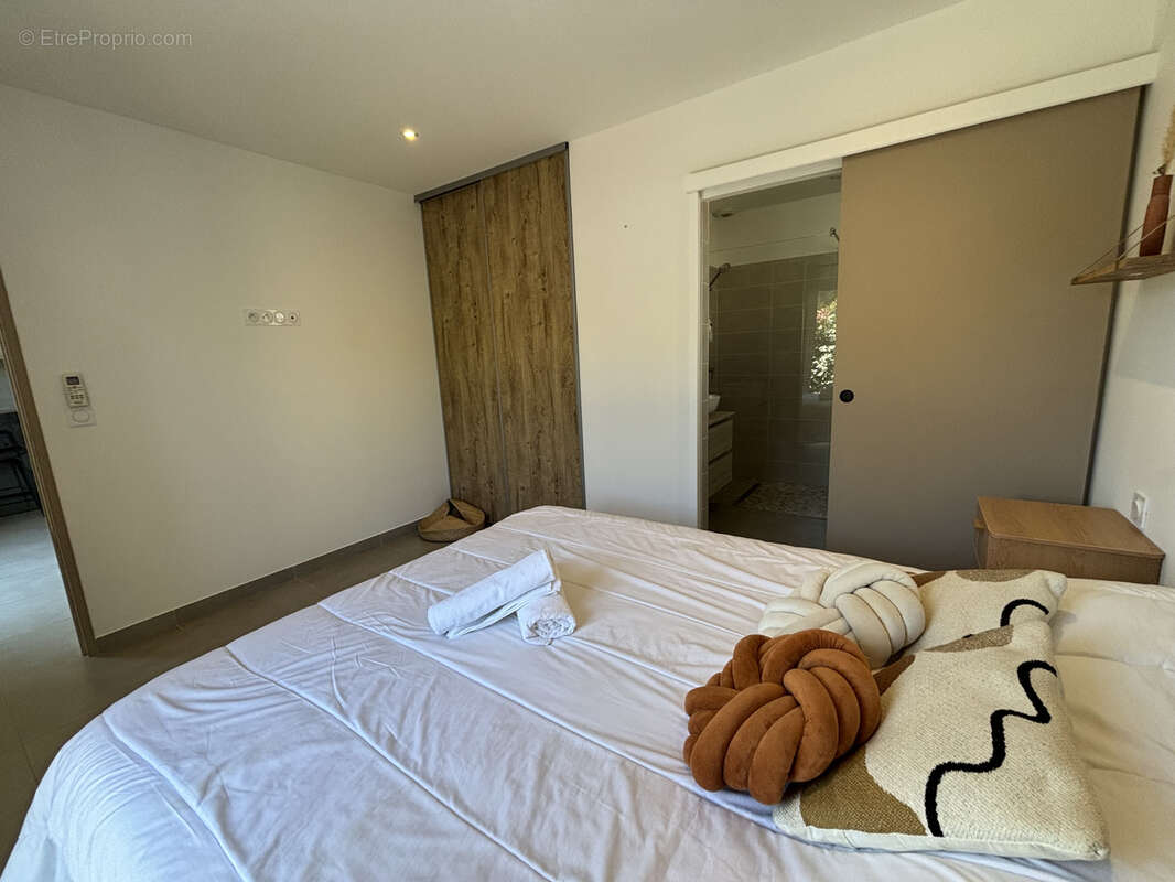 Villa 3 pièces avec piscine sur la route des plages - photo 15