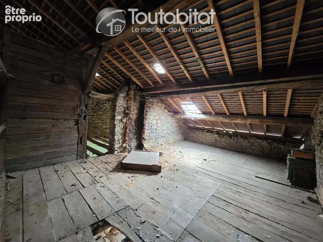 Maison 300 m² à Balan  - photo 8