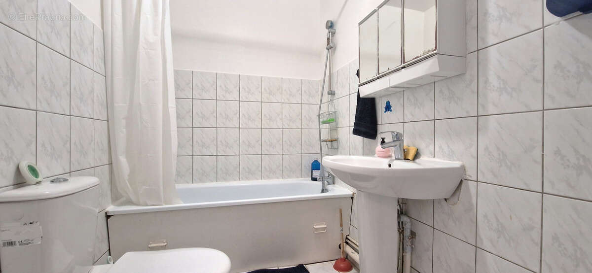 Appartement à GRANDCAMP-MAISY
