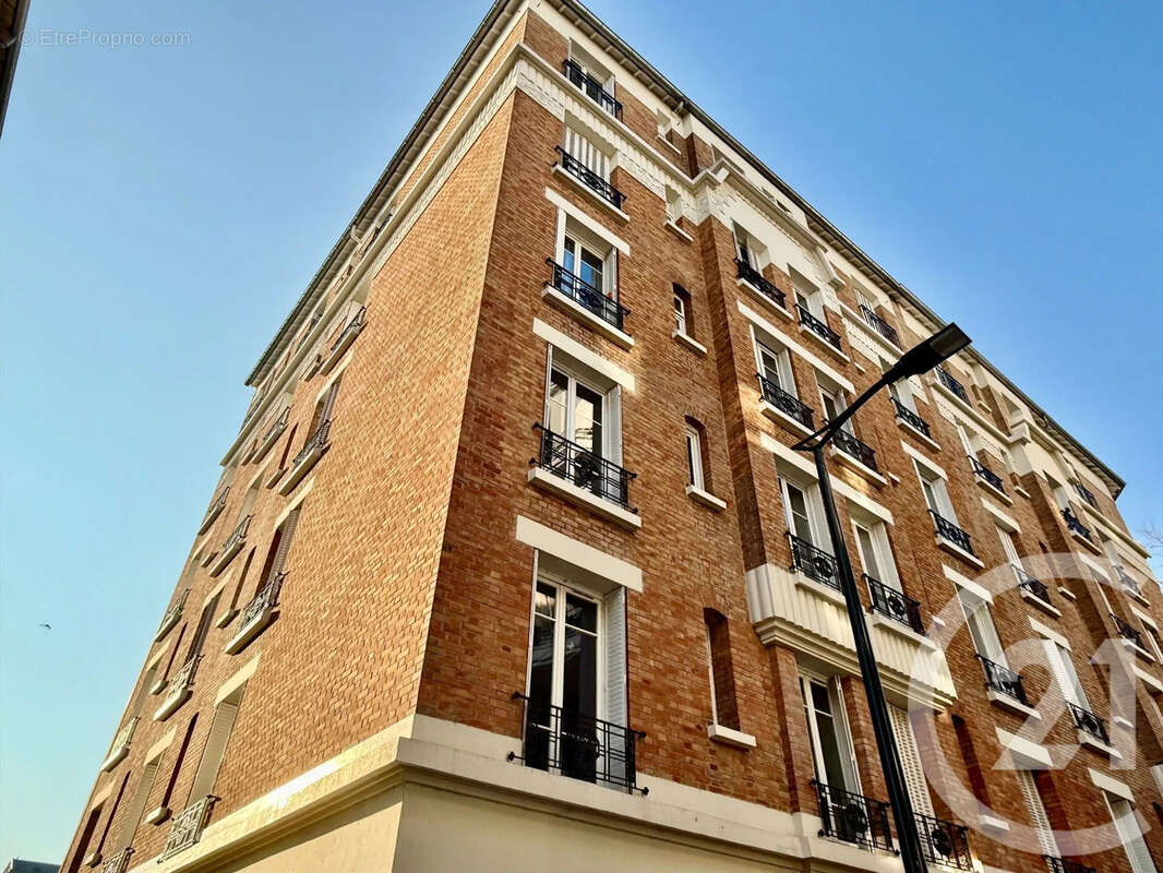 Appartement à CLICHY