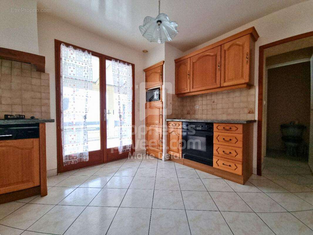 Maison à POUILLY-SUR-LOIRE