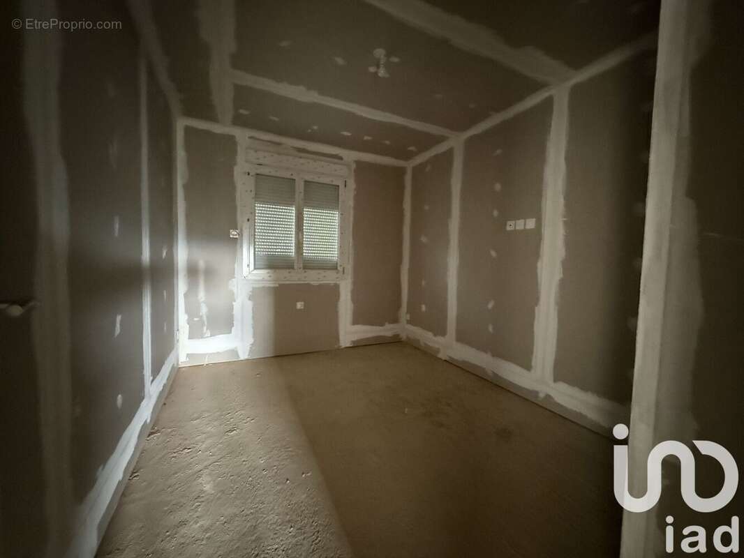 Photo 8 - Maison à PONT-SUR-YONNE