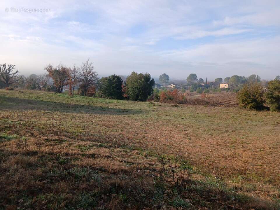 Terrain à CARCES