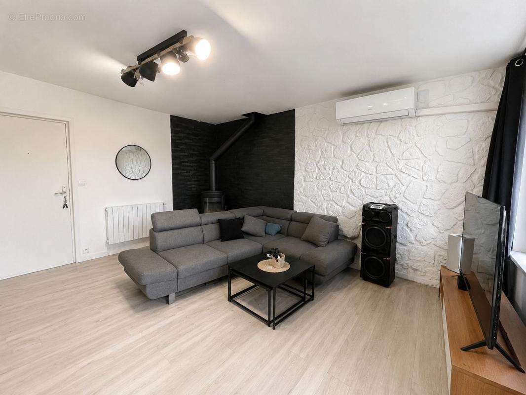 Appartement à LIZY-SUR-OURCQ
