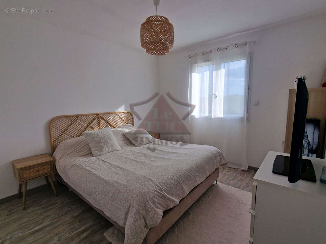 Maison à LES MAGES