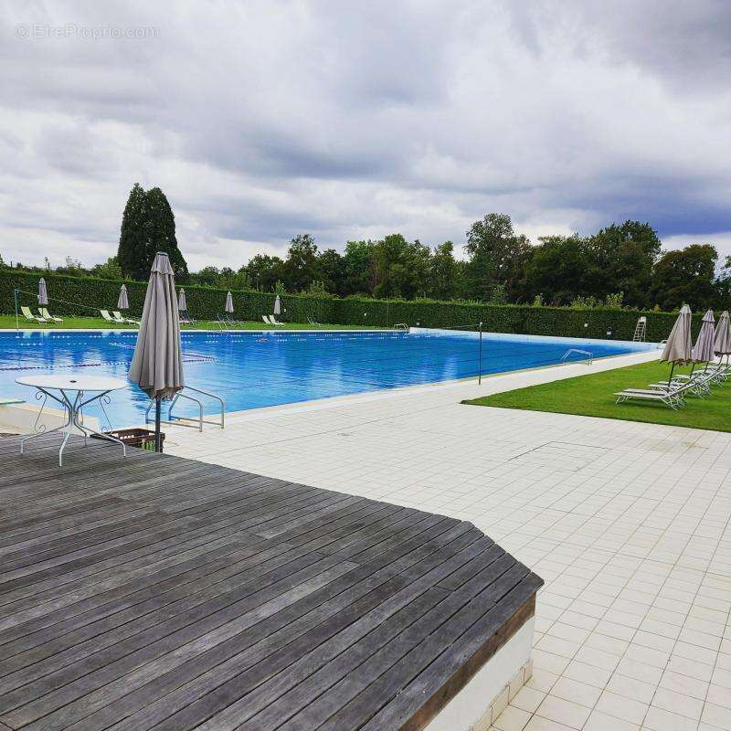 Maison avec jardin dans un domaine sécurisé,  résidentiel et sportif avec piscines, golf et spa a 1h de Paris - photo 10