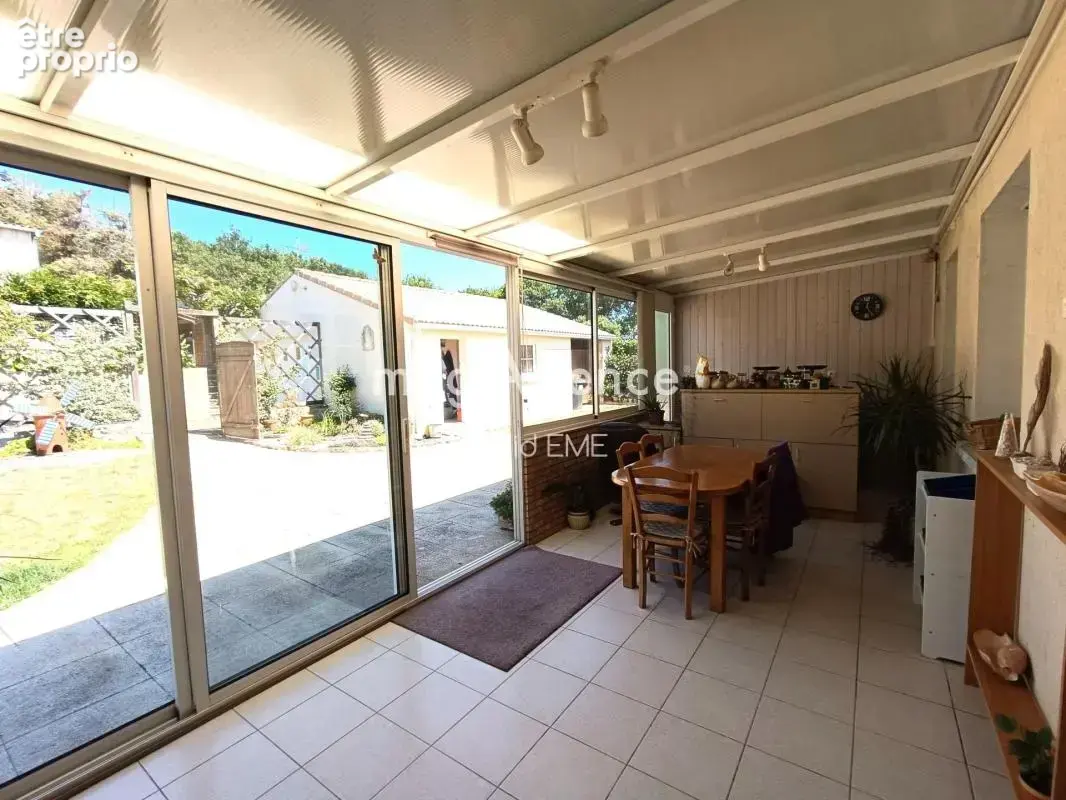 6 Pièces, 150 m2, 4 chambres, Maché - photo 10