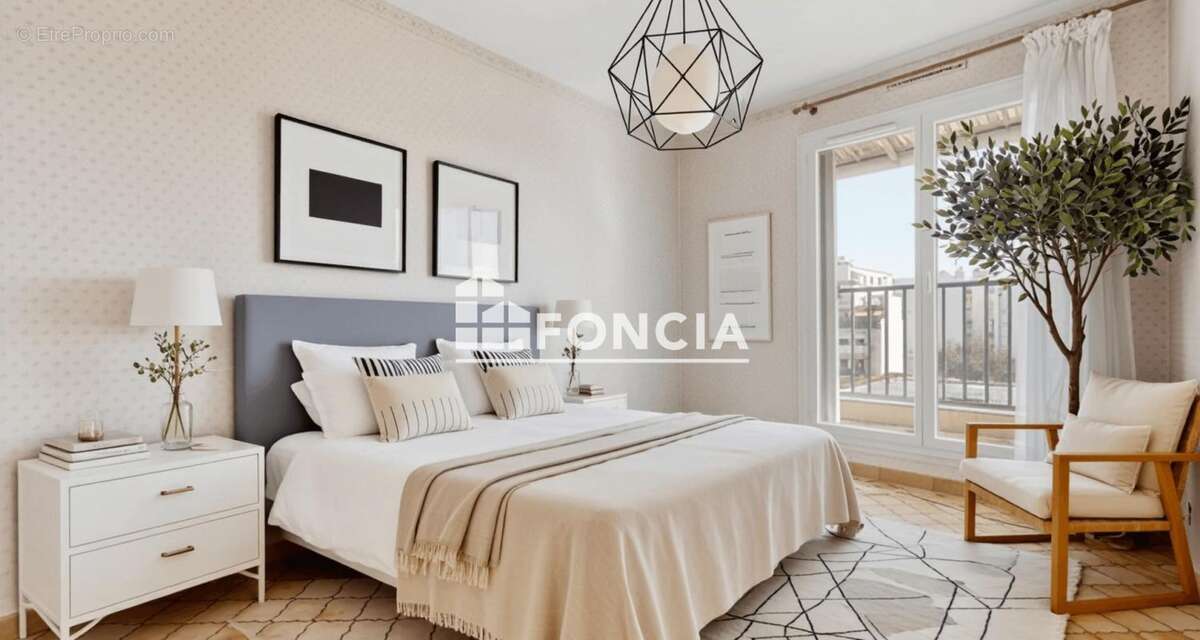 À vendre - 4 pièces en étage élevé avec balcon, garage et cave - Nice Ouest - photo 4