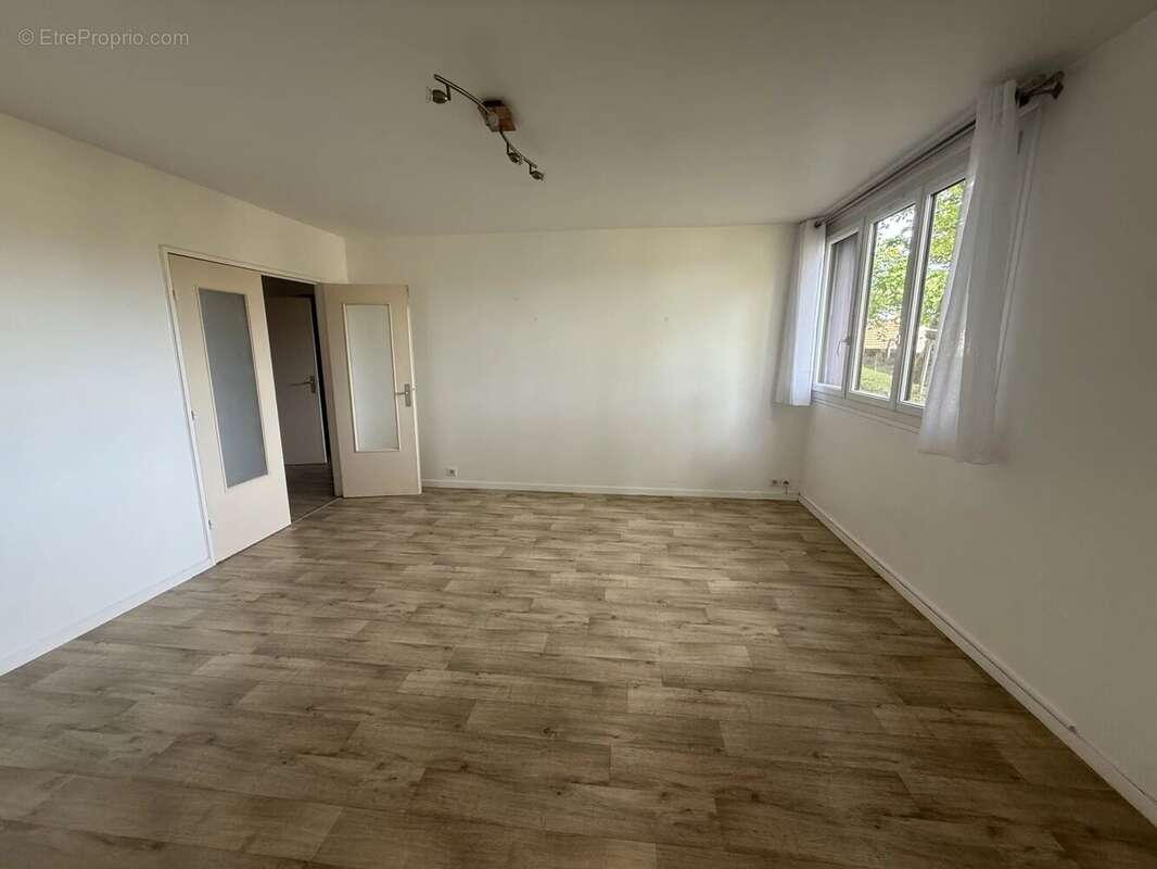 Appartement à RAMBOUILLET
