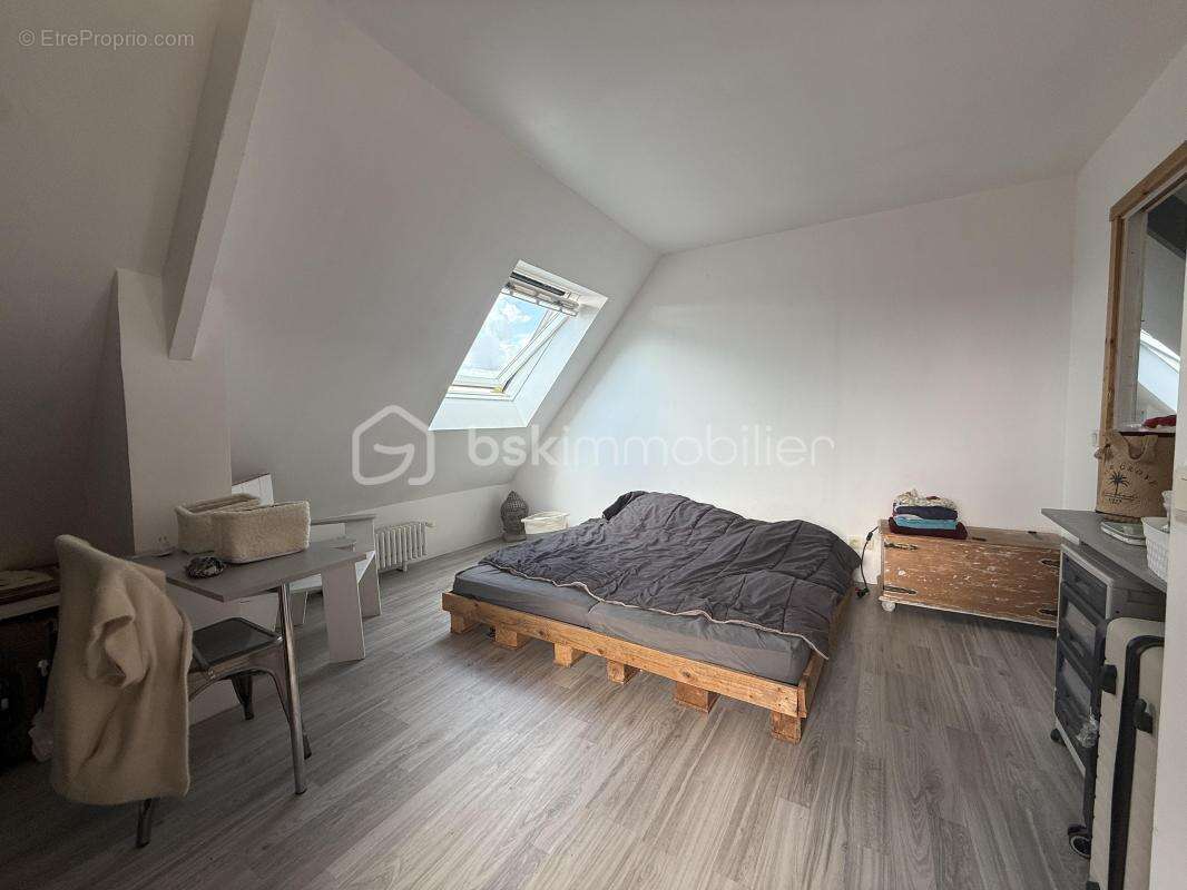 À vendre – Belle propriété familiale avec gîtes et terrain – À deux pas de Pont-l’Évêque - photo 9