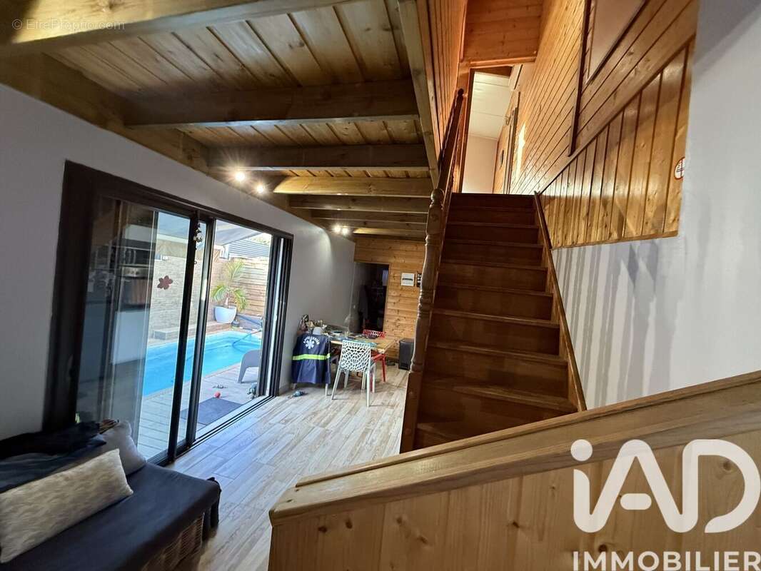 Photo 5 - Maison à LES TROIS-BASSINS